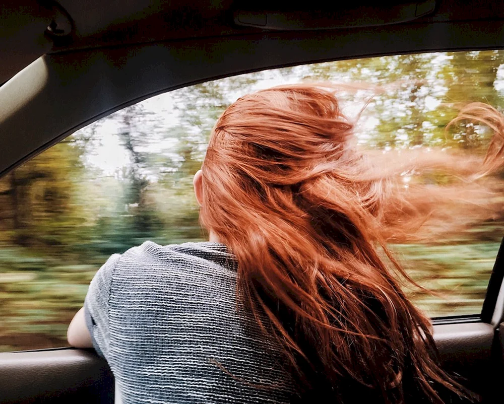 Mädchen mit rotem Haar