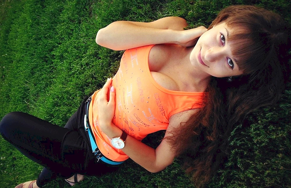 Haarige Social-Media-Babes
