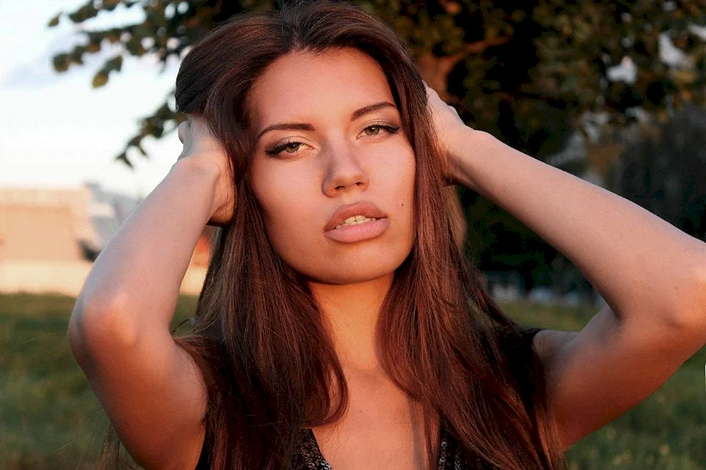 Sabina Akterina Moderatorin
