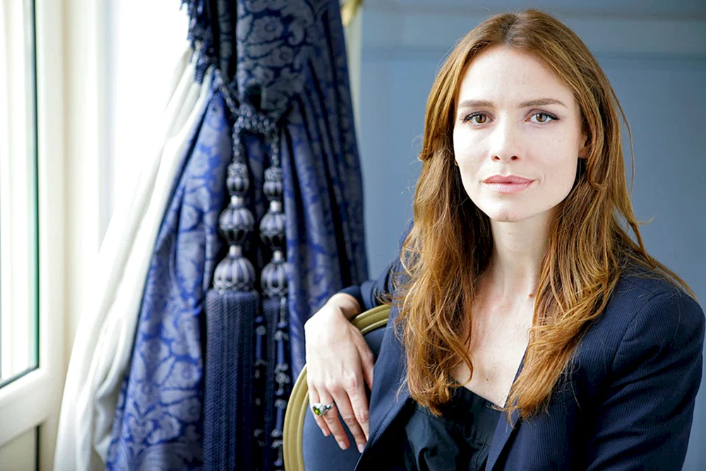 Saffron Burrows Schauspielerin