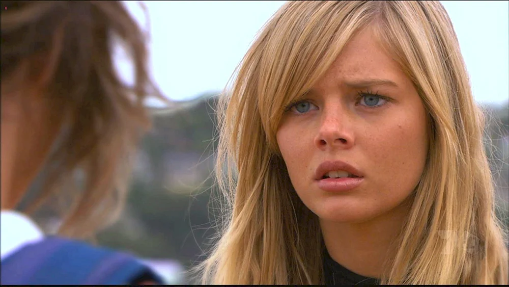 Samantha Weaving