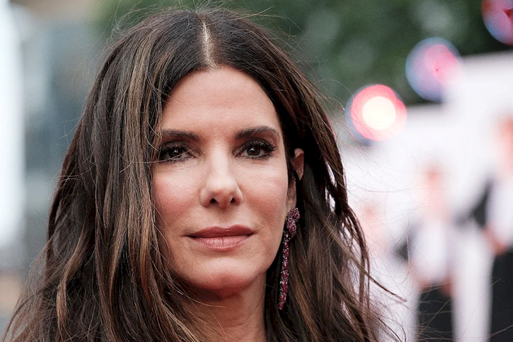 Sandra Bullock
