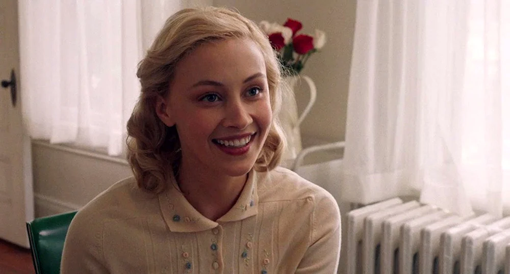 Sarah Gadon