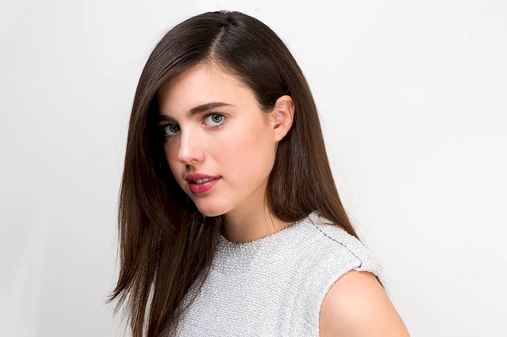 Sara Margaret Qualley