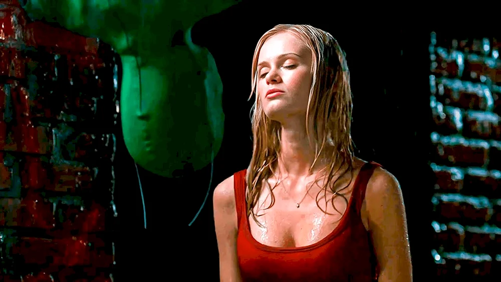 Sara Paxton