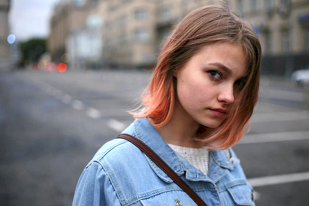 Sasha Kapustina sauer
