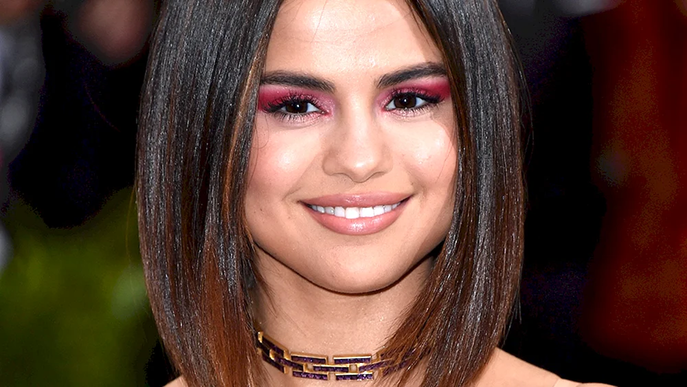 Selena Gomez Bob
