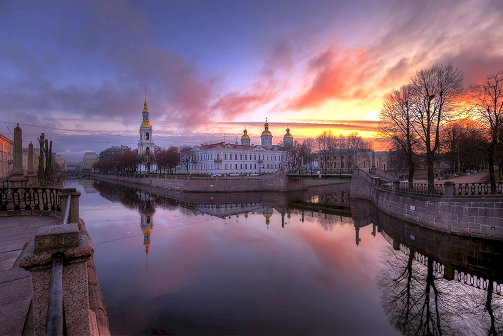 Semistress in St. Petersburg