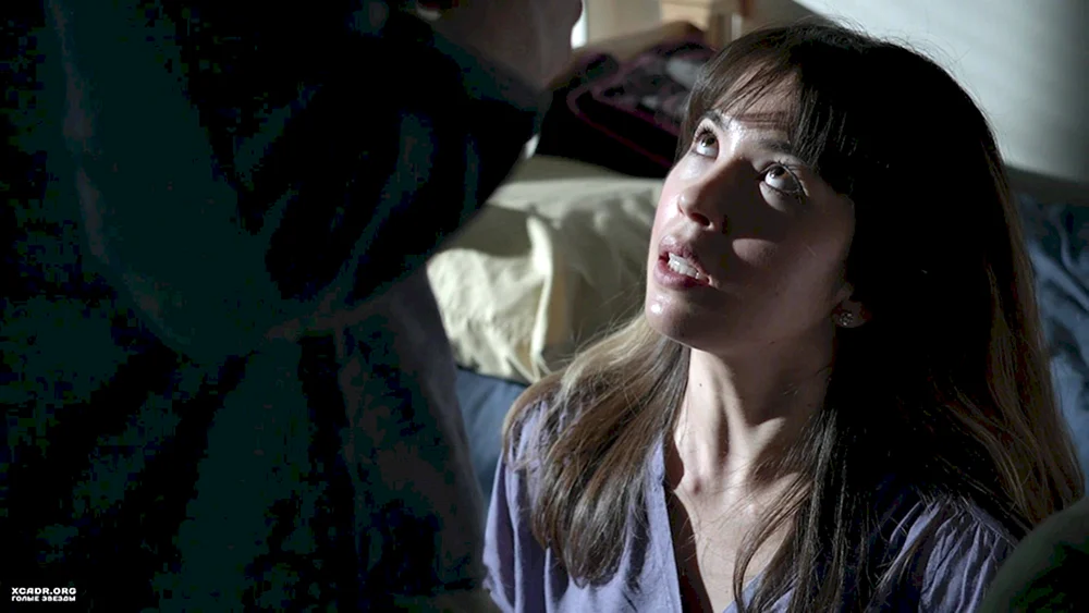 Serie Nicole Bloom Schamlos