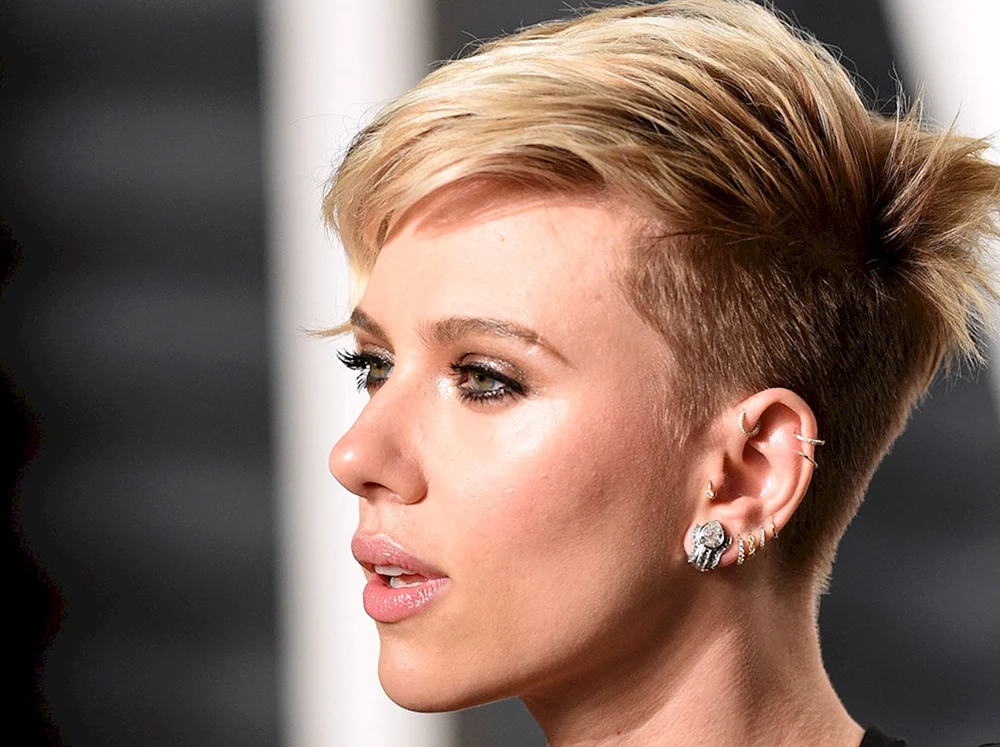 Charlise Theron Pixie Haarschnitt