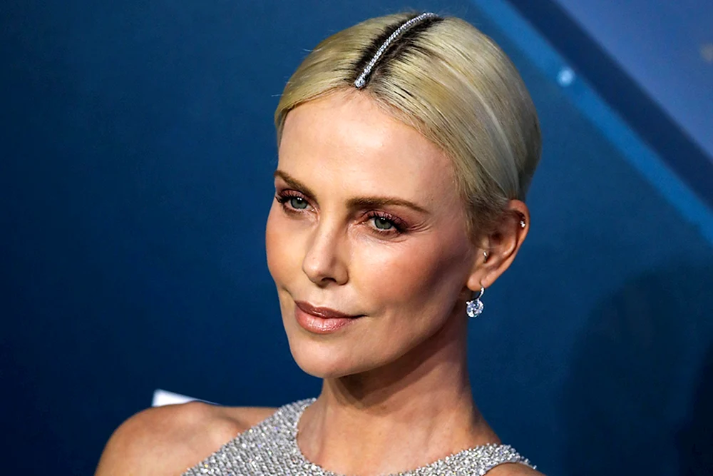 Charlise Theron Charlize Theron Charlize Theron Charlize Theron