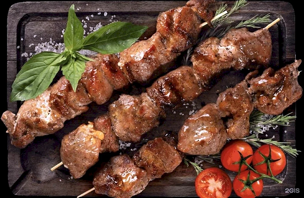 Schaschlyk Lula-. Kebab auf dem Grill