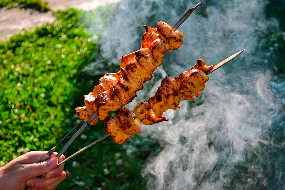 Schaschlyk am Spieß.