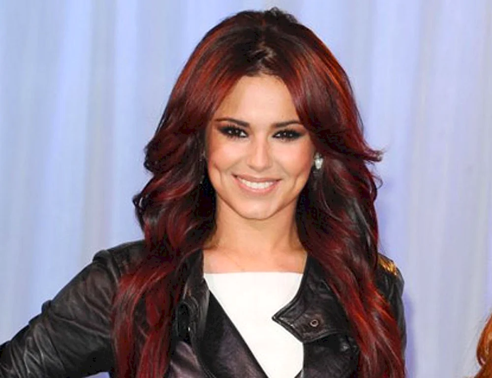 Sheryl Cole mit schokoladiger Haarfarbe