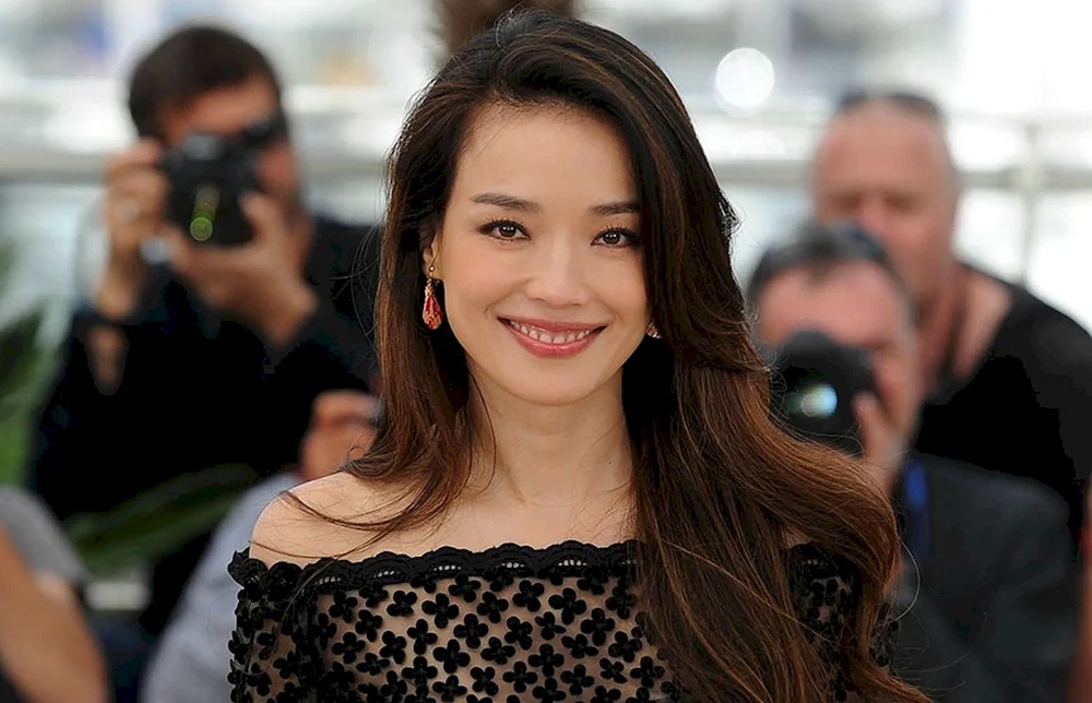 Shu Qi ist heiß