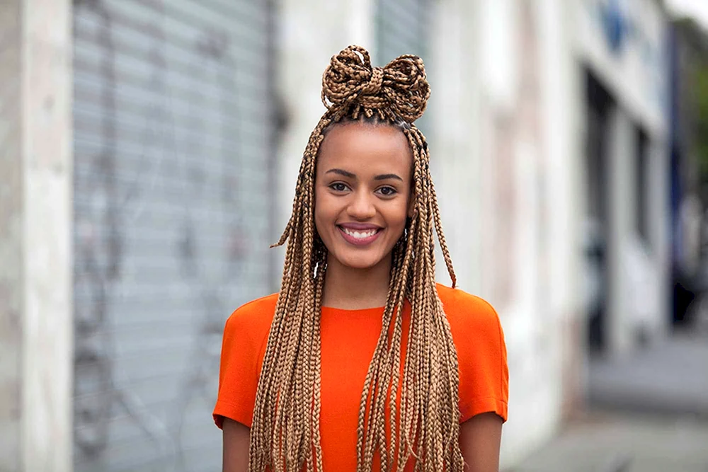 Ciara AfroKos