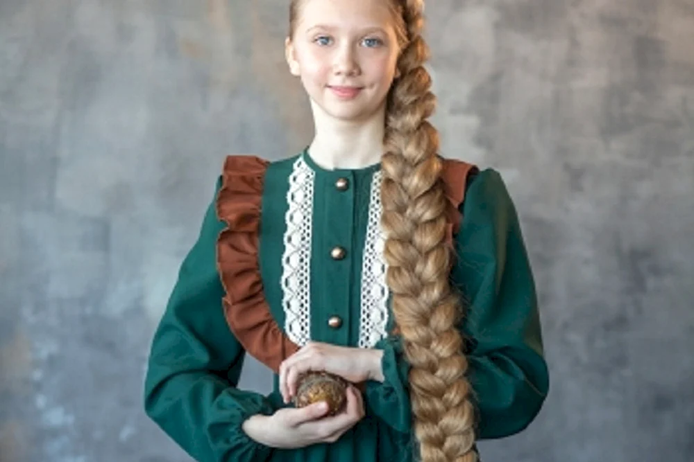 Mädchen mit Zöpfen