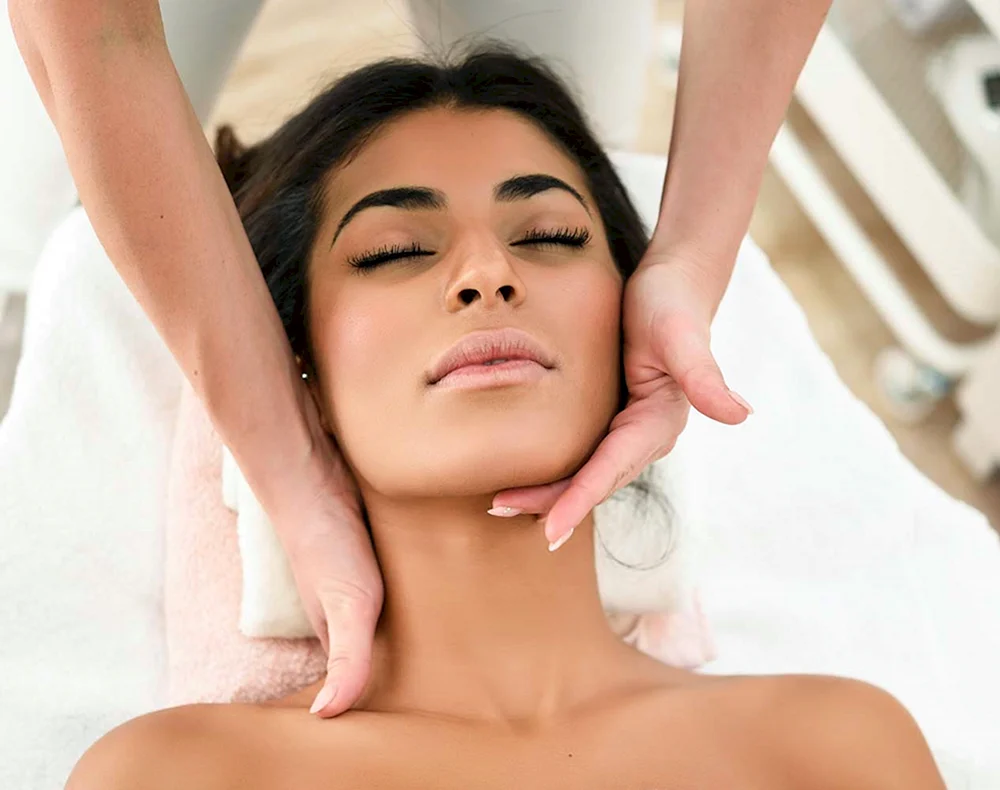 Signature facial
