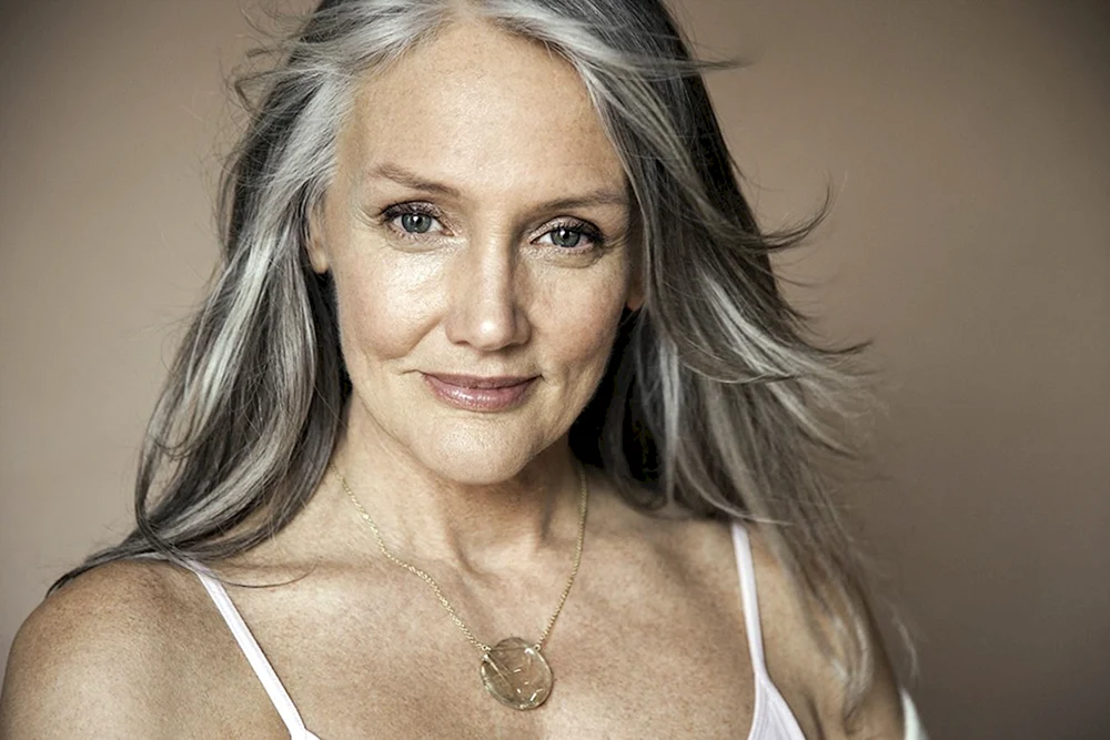 Cindy Joseph 70 Jahre alt