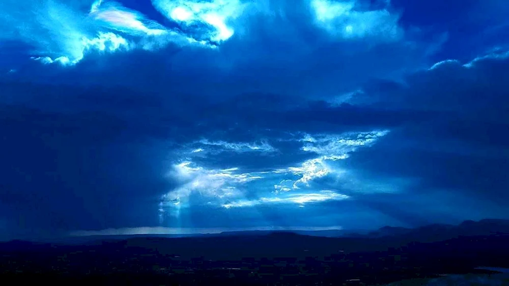 Blauer Himmel