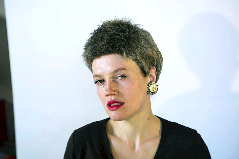 Sinyakina Schauspielerin
