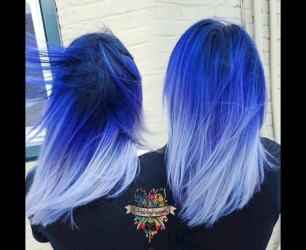 Blaues Haar