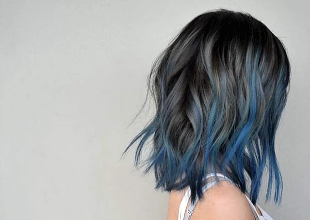 Blonder Balayage-Bob Haarschnitt
