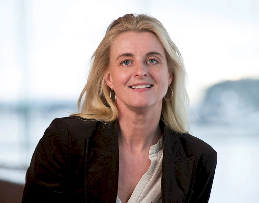 Synnøve Makody Lund Lund
