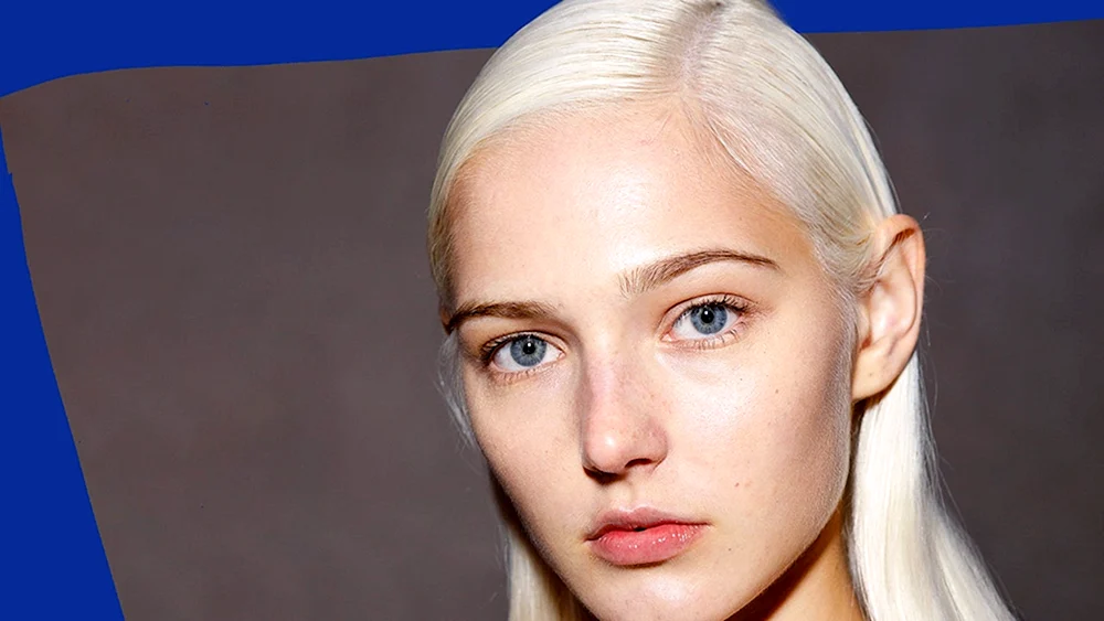 Skandinavische blonde Haarfarbe