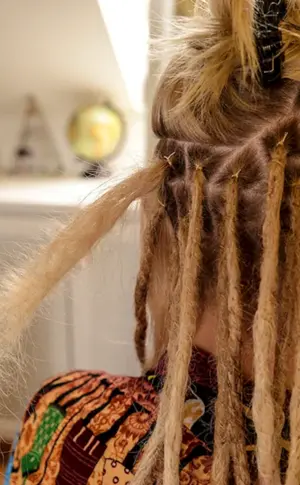 Skandinavische geflochtene Dreadlocks