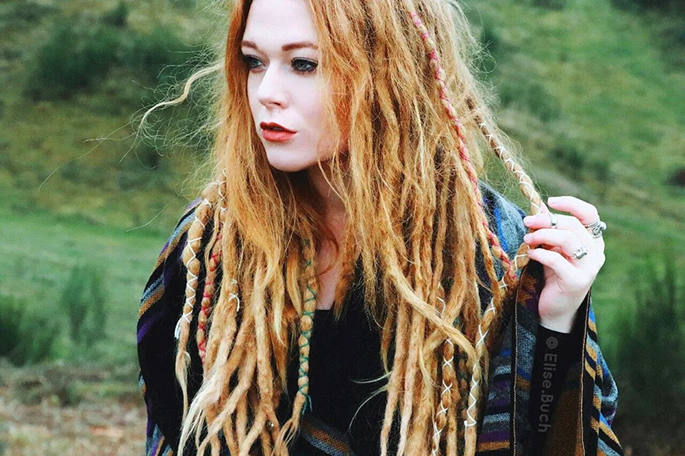 Skandinavische geflochtene Dreadlocks