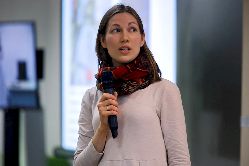 Skolkovo girls