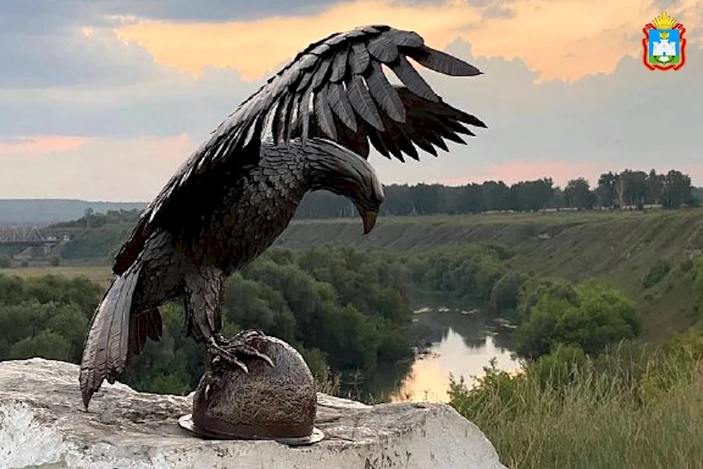 Bayanaul-Adler-Skulptur