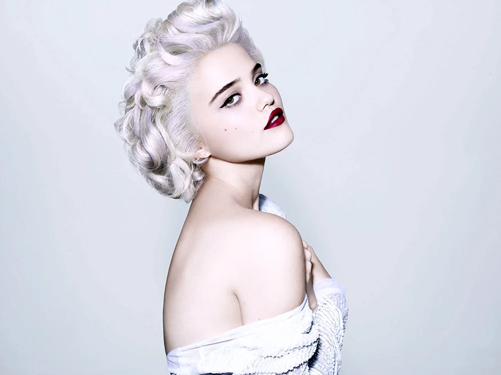 Sky Ferreira