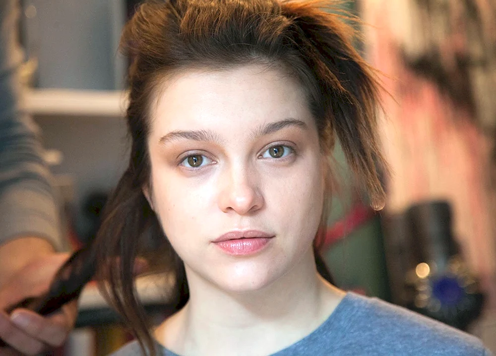 Sophie Cookson Zigeunerin