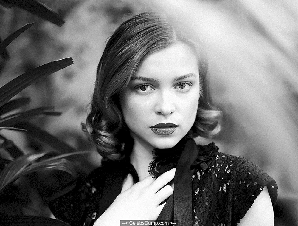 Sophie Cookson Sophie Cookson