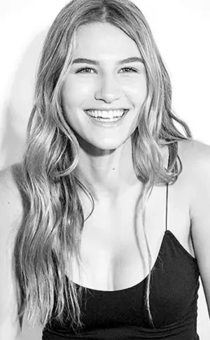 Sophia Hublitz Ozark
