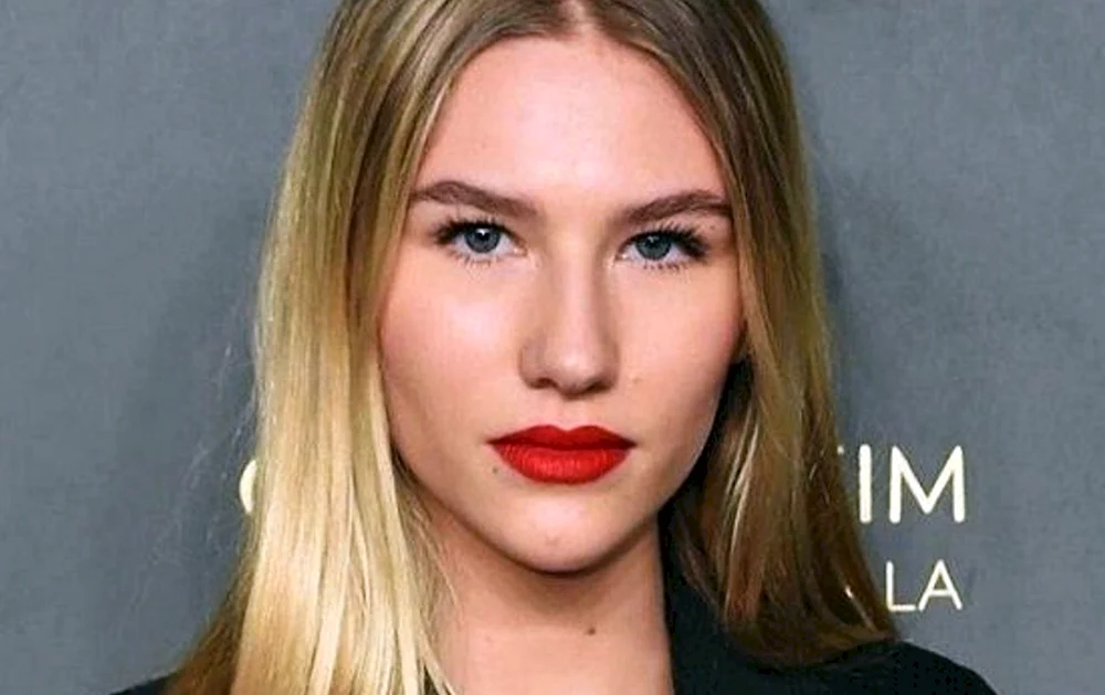 Sophia Hublitz Ozark