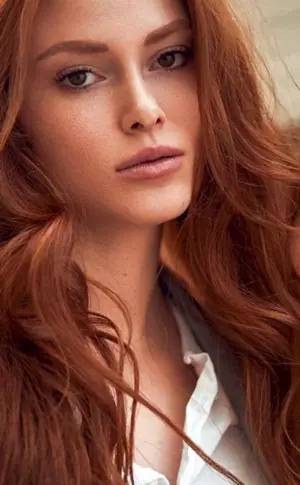 Sophia Wells Rothaarige