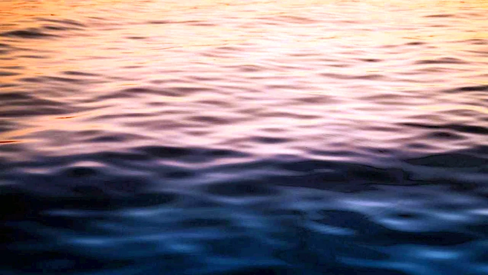 Wasserglitzer Blendung auf dem Wasser