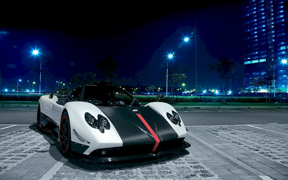 Lamborghini Aventador lp700