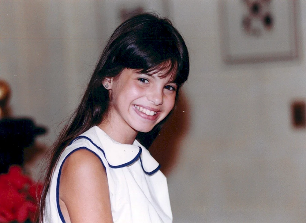 Stephanie Britou Klon