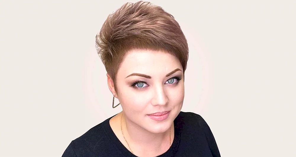 Bob asymmetrischer Haarschnitt kurzes Haar