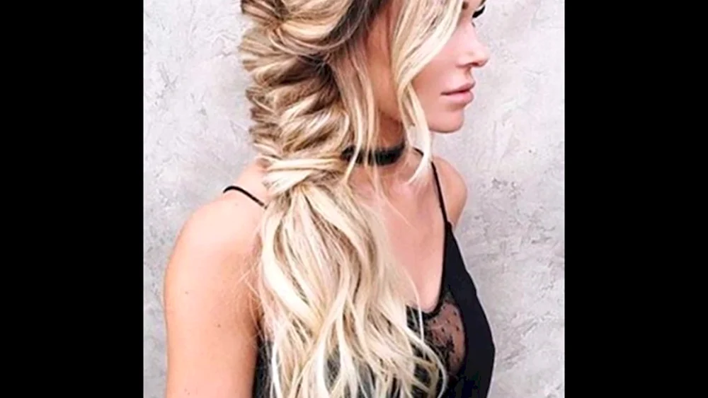Langhaarfrisuren mit Pony