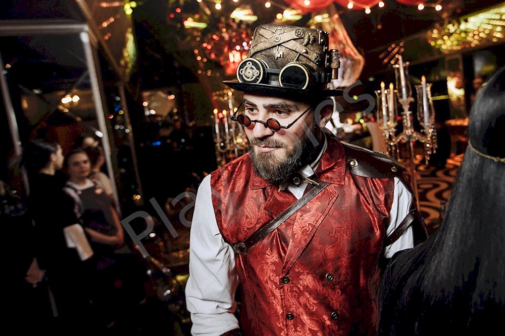 Steampunk Priester