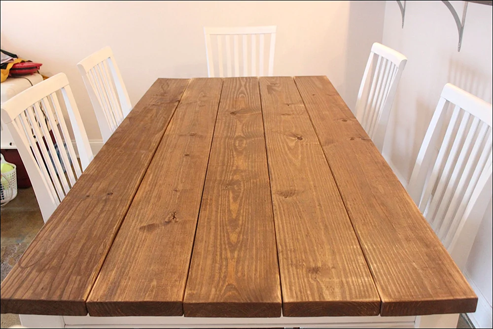 Holztisch