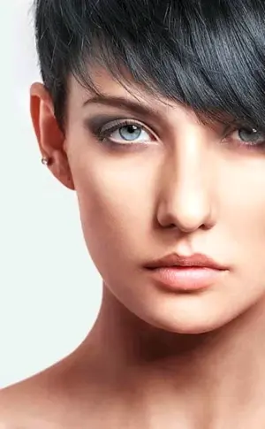 Asymmetrischer Haarschnitt