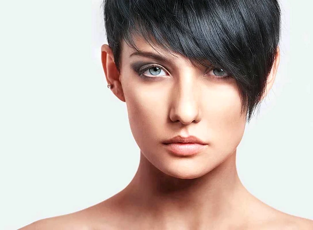 Asymmetrischer Haarschnitt