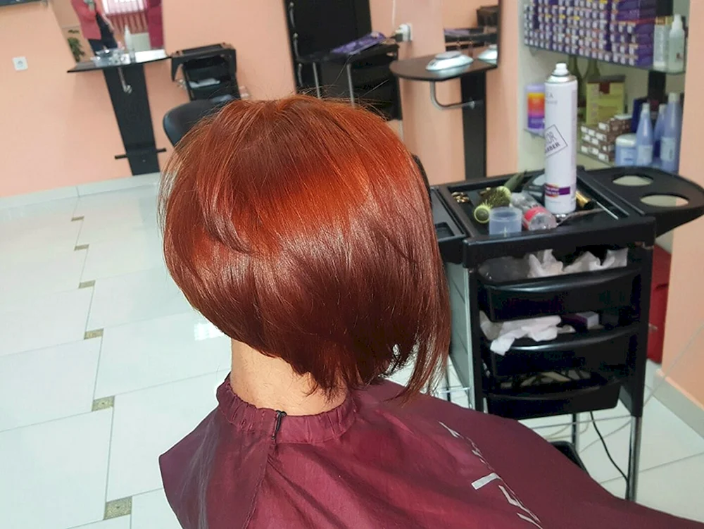 Keratin-Haarglättung Pony