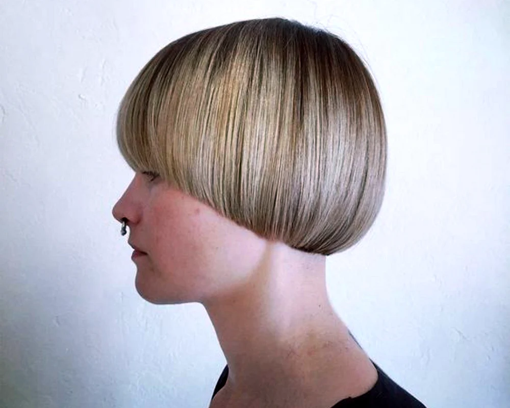 Bowl Cut Herrenhaarschnitt
